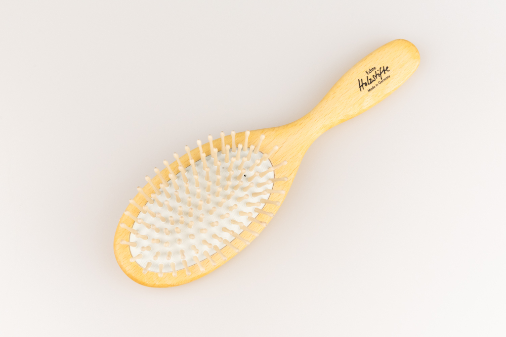 Haarbürste Holzstifte groß oval